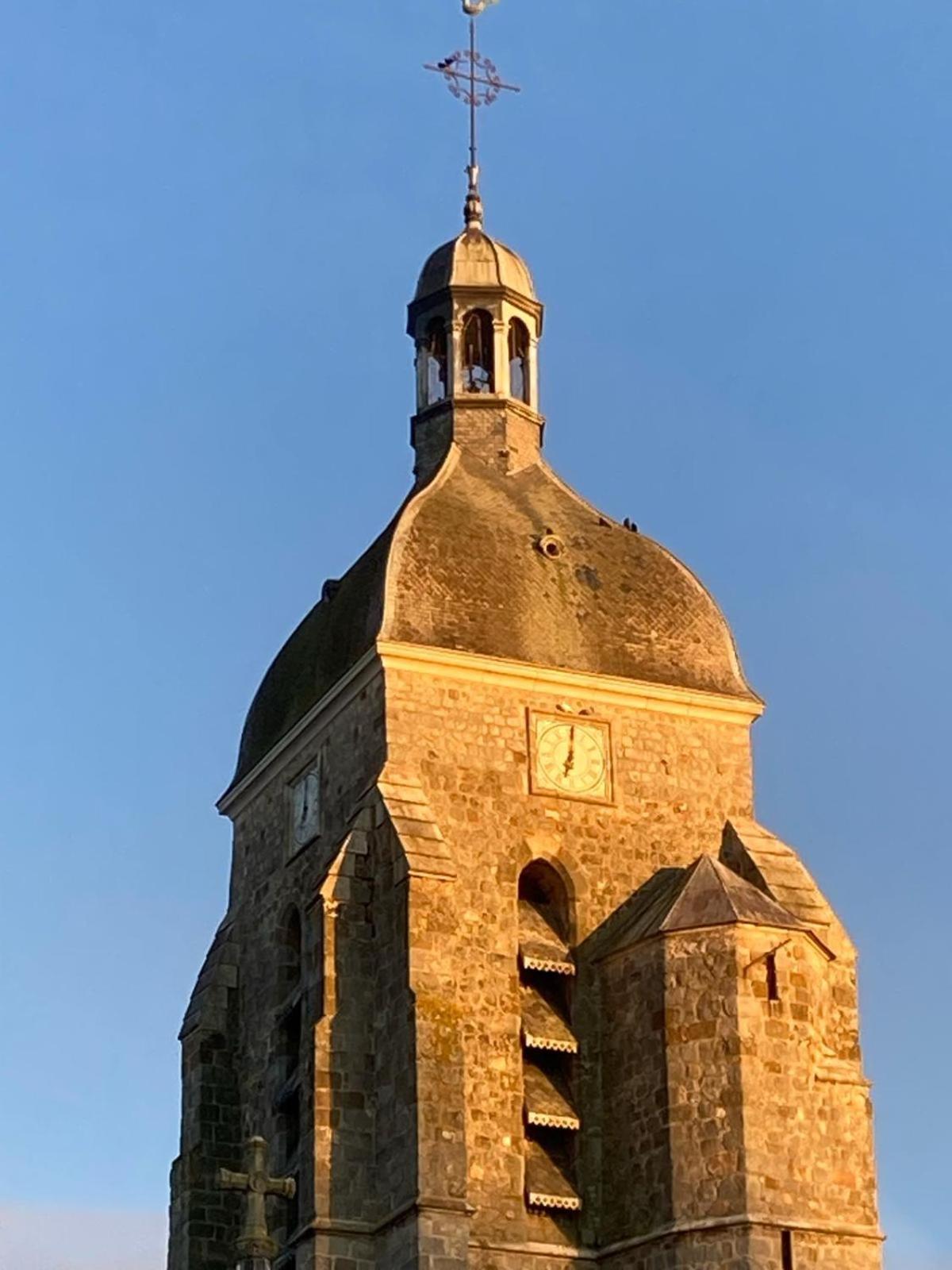 Bed and Breakfast Yxie - Manoir Des Arts Villeblevin Exterior foto